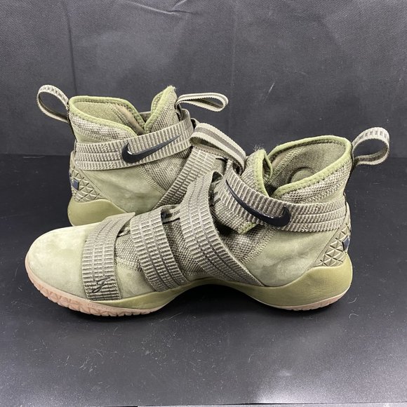 Nike Zoom Lebron XI II Sneakers 897646-200 Olive Military Camo Shoe MENS SZ 10.5 - Picture 3 of 11